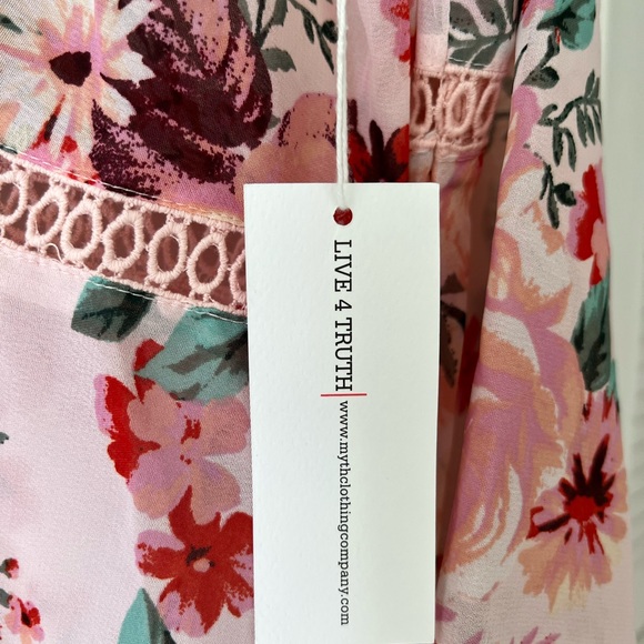 Live 4 Truth Floral Beach Tunic - Picture 5 of 5